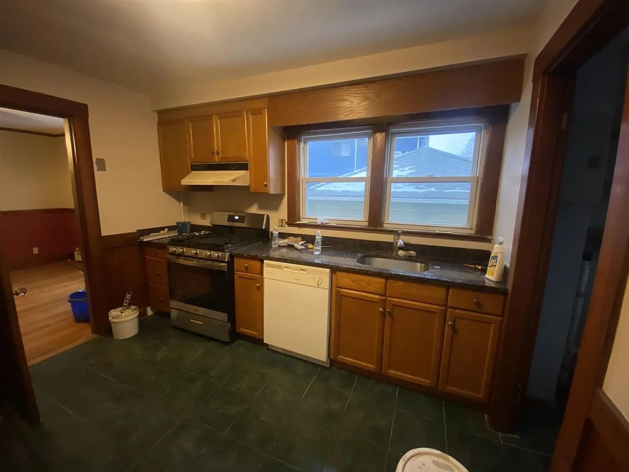 30 Holton St - Photo 5 of 13