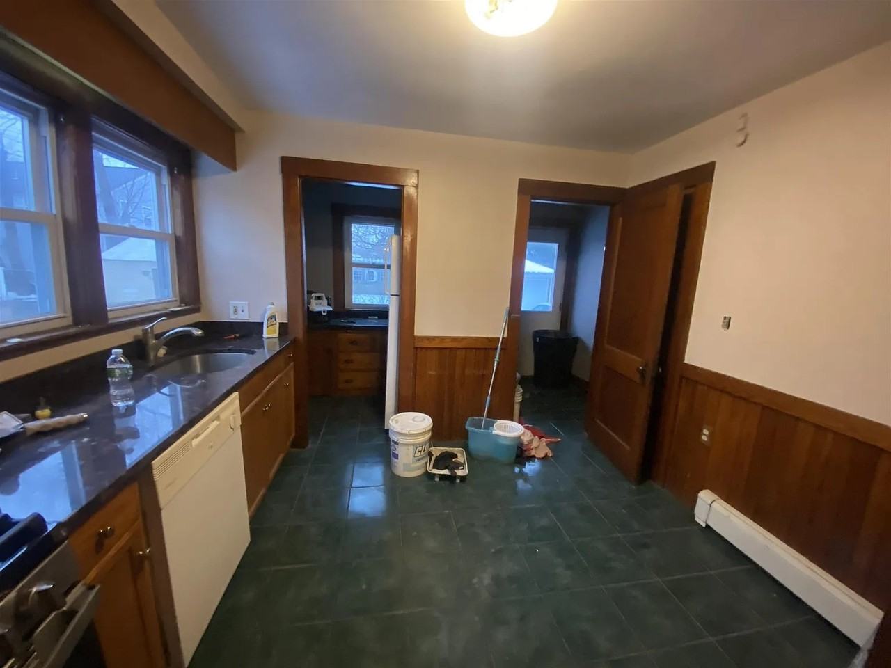 30 Holton St - Photo 7 of 13