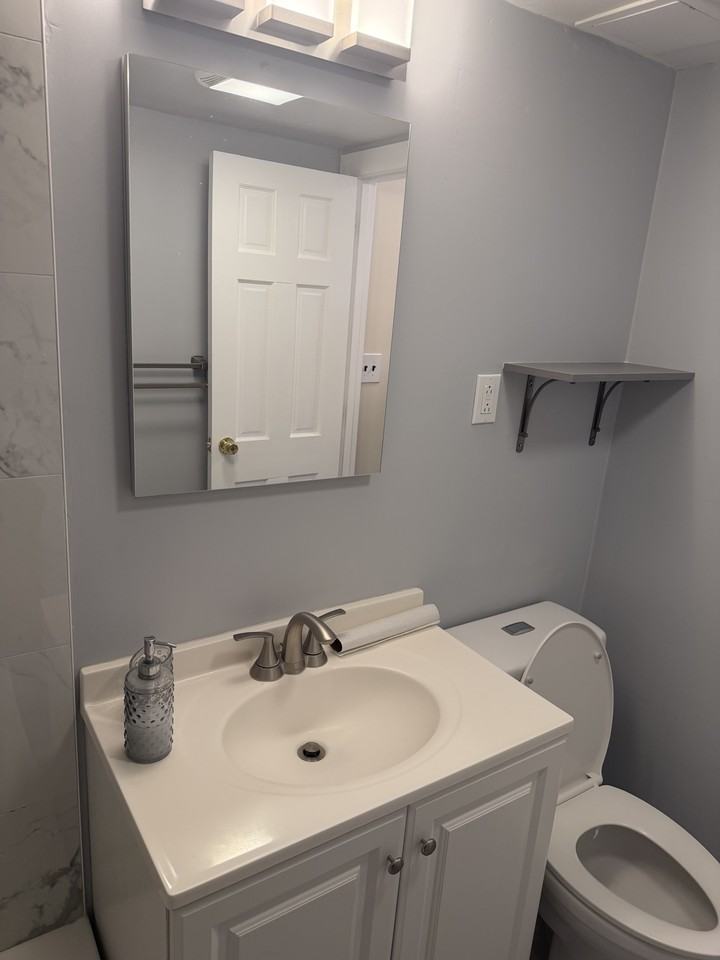 107 Spring St #4 - Photo 2 of 8