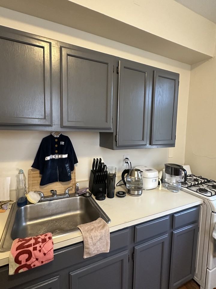 215 Harvard Ave #4 - Photo 7 of 7