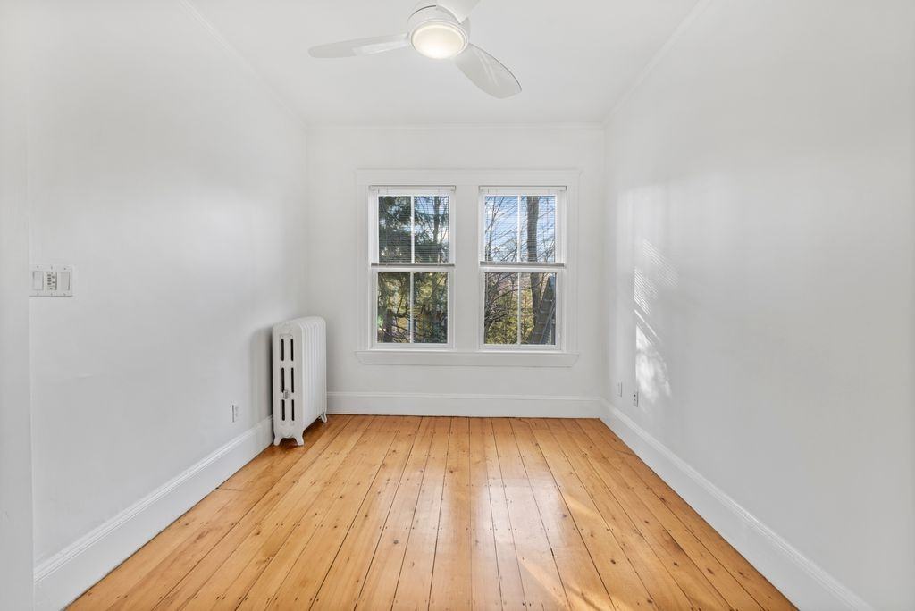 32 Healey St - Photo 6 of 23