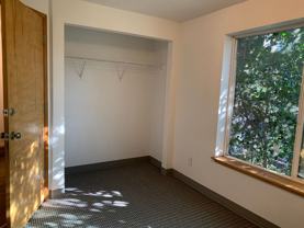 Collegiate Court 1C - Photo 1 of 1