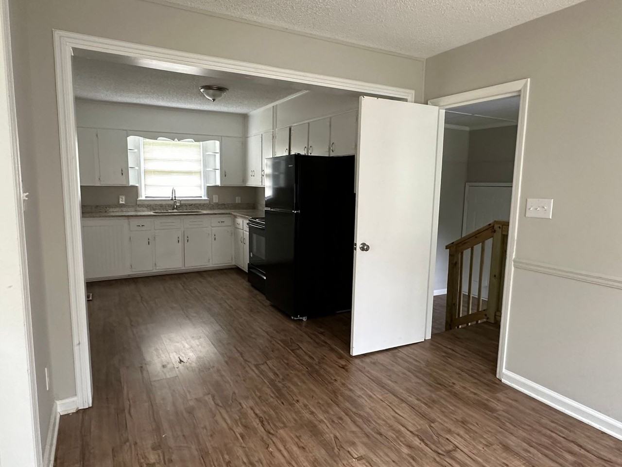 2601 2nd St Nw - Photo 2 of 8