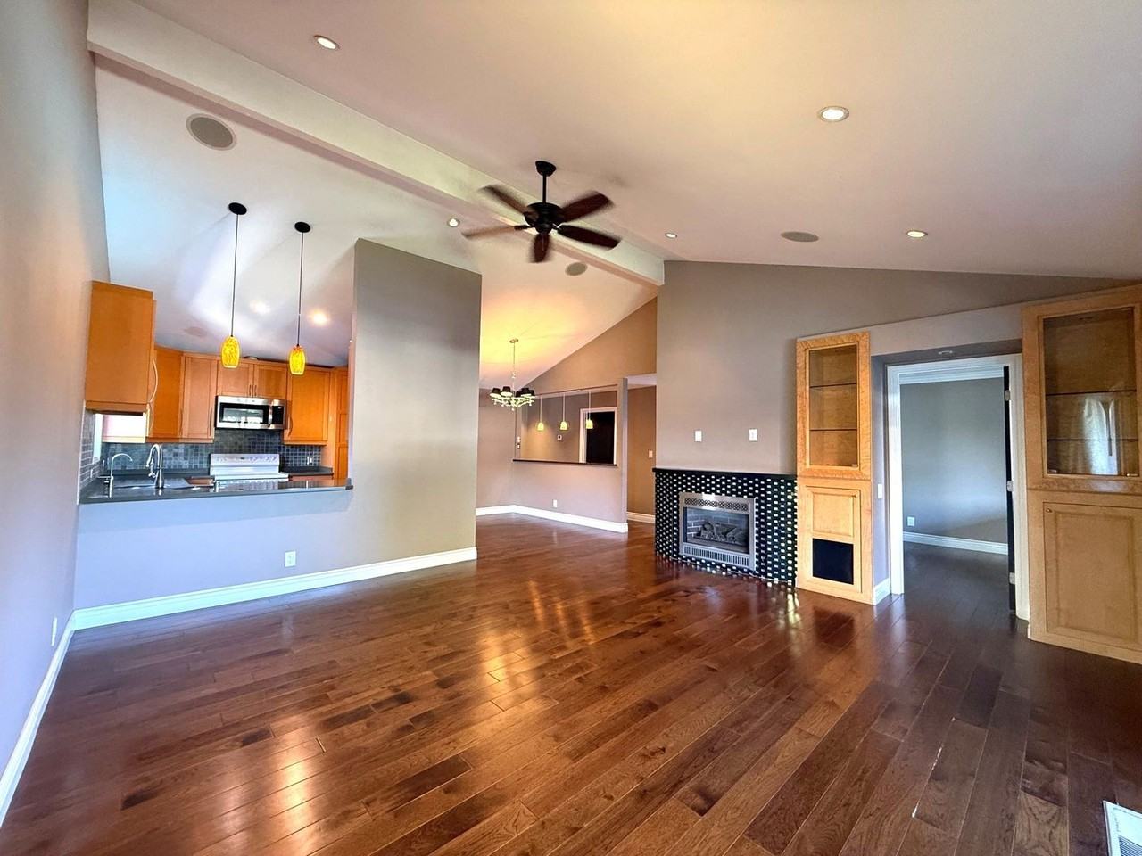 2343 Fairway Dr - Photo 5 of 20