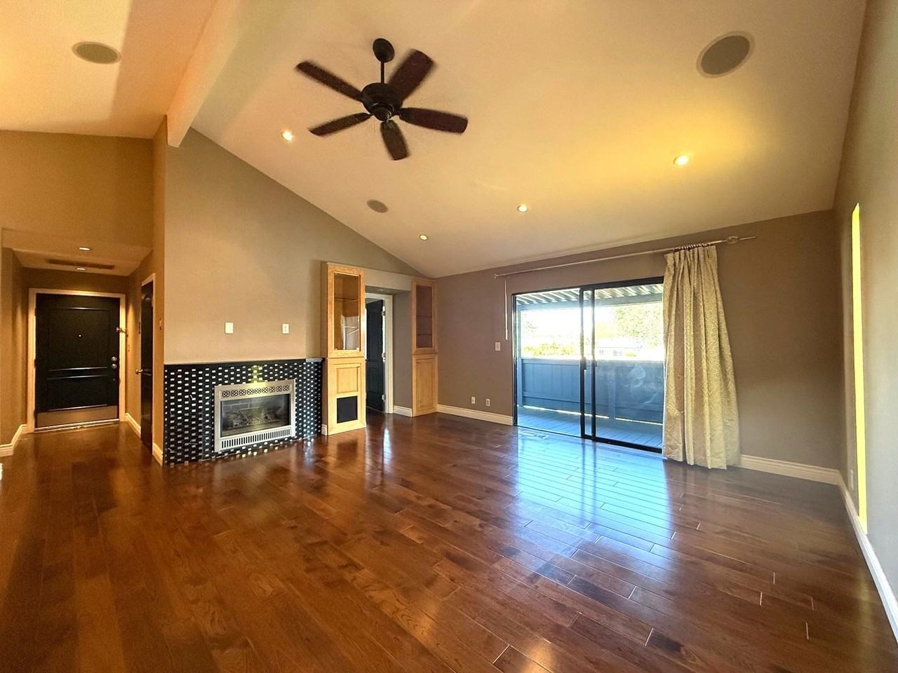 2343 Fairway Dr - Photo 6 of 20