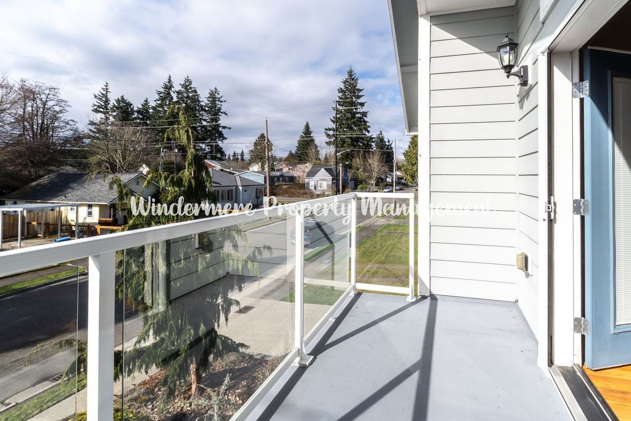 1138 N Montgomery Ave - Photo 7 of 39