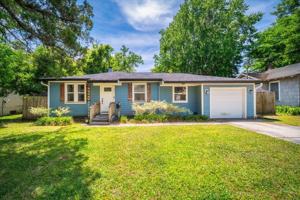 featured image of 2032 Inwood Ter