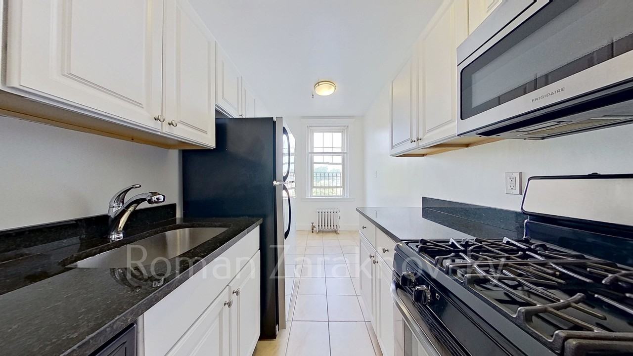 1852 Commonwealth Ave #53A - Photo 3 of 43