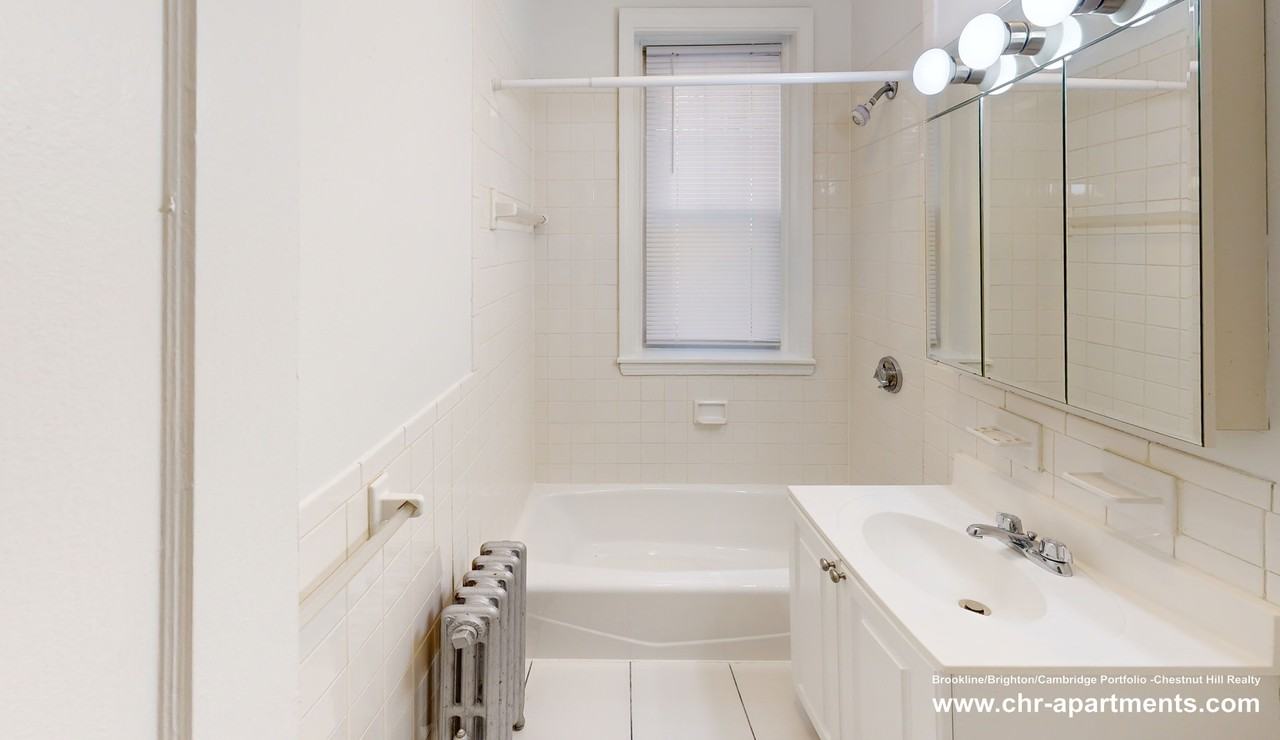 22 Wendell St #1 - Photo 3 of 14