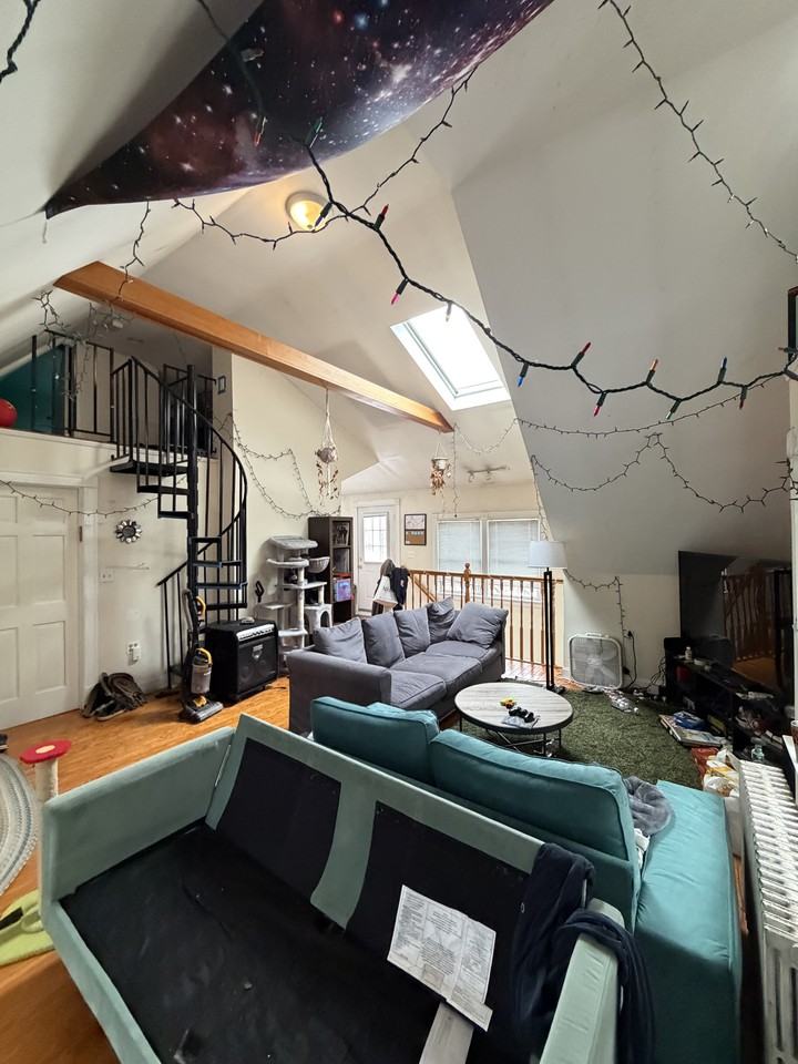 62 Ridgemont St #2 - Photo 3 of 27