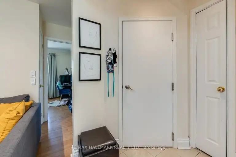 96 Hertle Ave - Photo 6 of 10