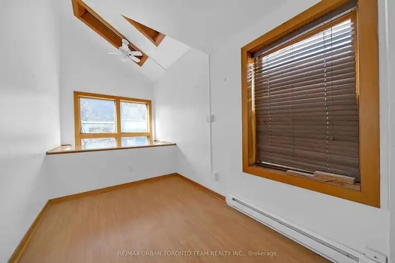 14 Bright St #1 - Photo 4 of 16