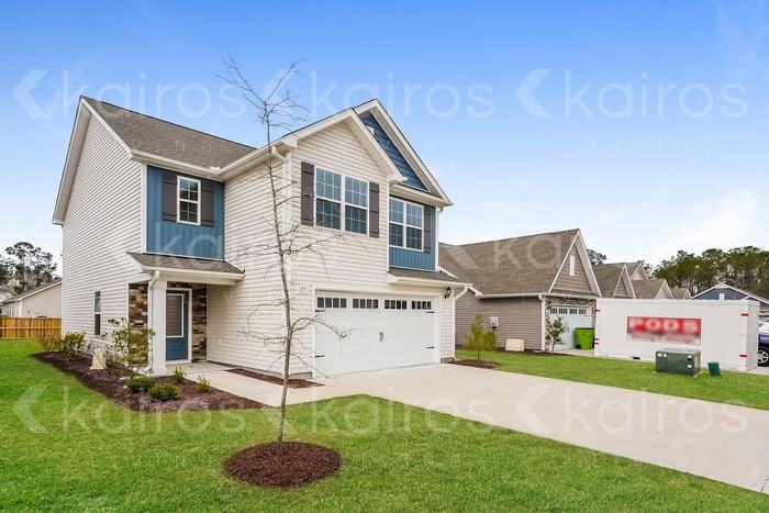 131 W Luminous Way - Photo 2 of 17