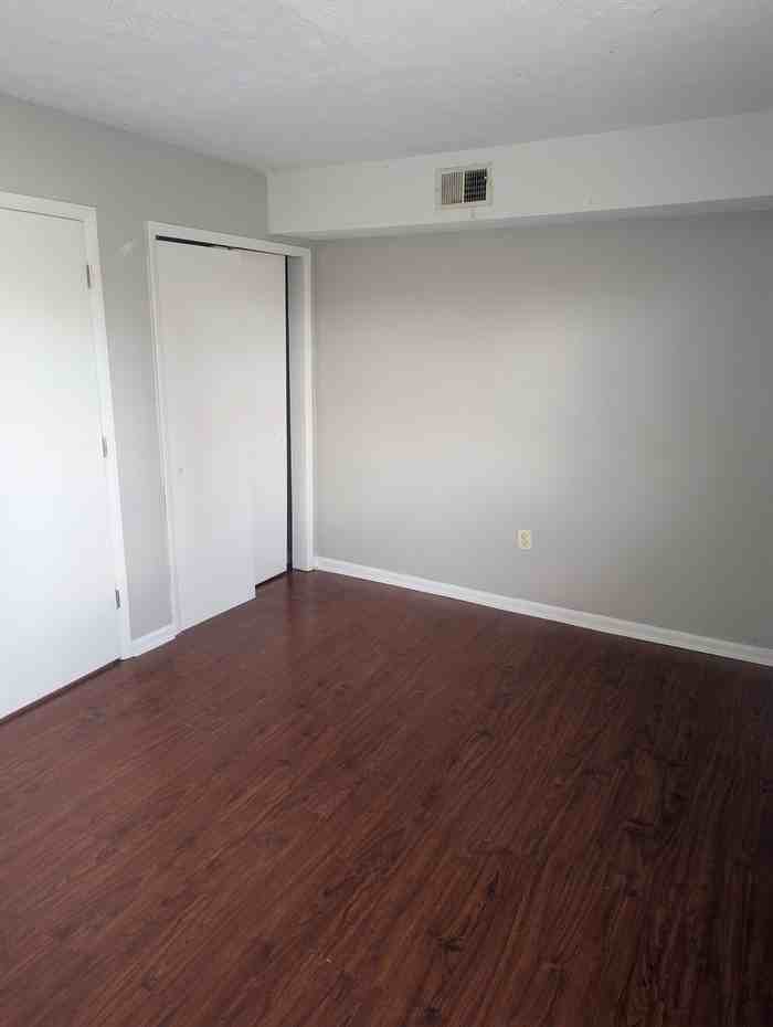 1854 Augusta Dr #34 - Photo 3 of 9