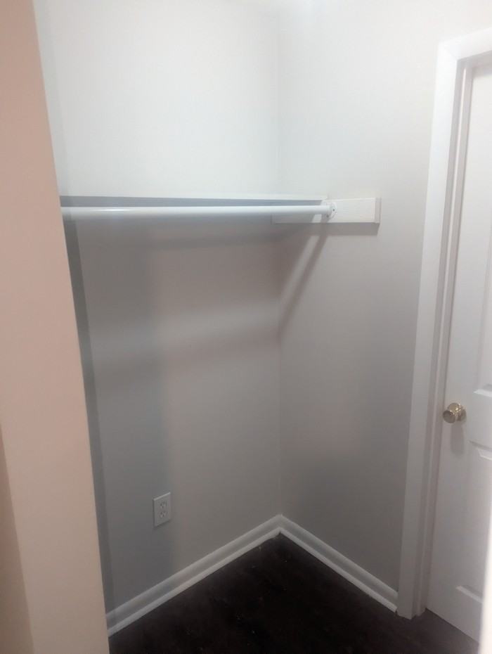 1844 Augusta Dr #12 - Photo 4 of 7