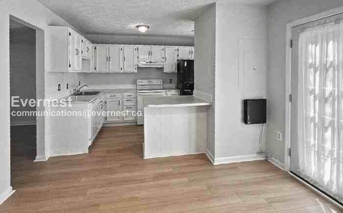 8627 Reinecke Ct - Photo 2 of 36