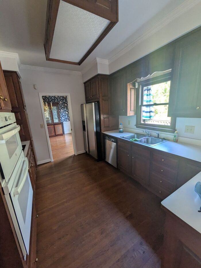 182 37th Avenue Pl Nw - Photo 2 of 17