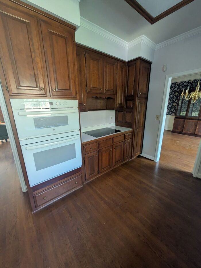 182 37th Avenue Pl Nw - Photo 3 of 17