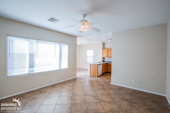 7121 River Meadows Ave - Photo 2 of 17