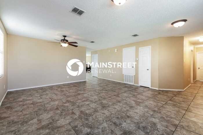 1332 Nimitz Way - Photo 4 of 18