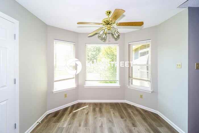 2759 Colonial Towers Dr - Photo 5 of 16