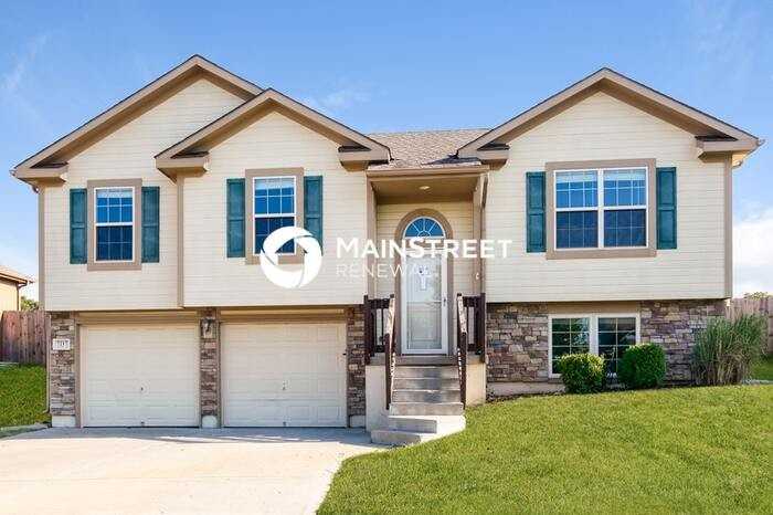 7217 Rymeg St - Photo 2 of 17