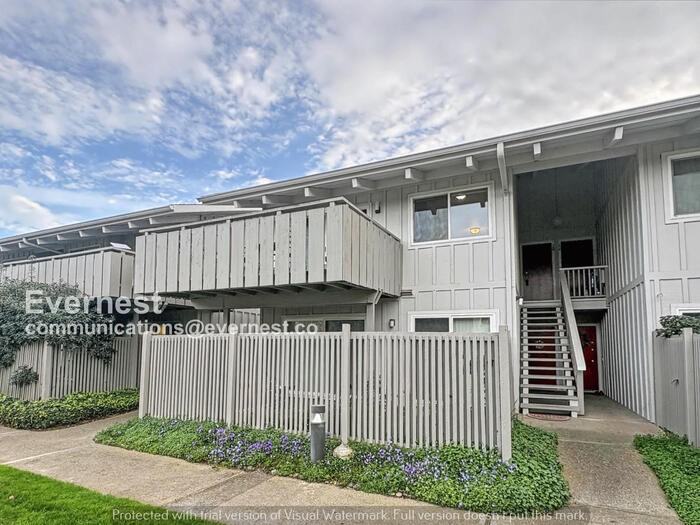 255 S Rengstorff Ave #28