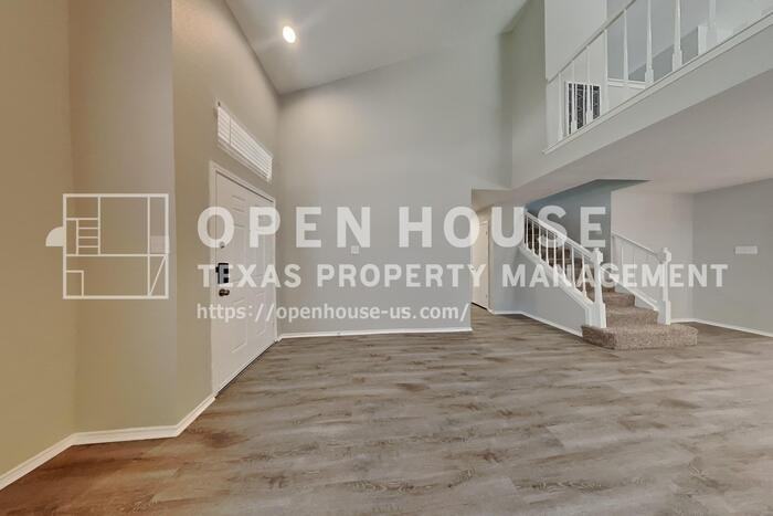 16819 Kettle Creek Dr - Photo 5 of 25