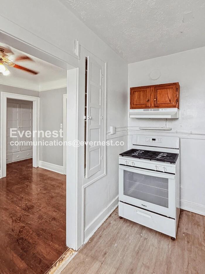 9351 Woodside St #3 - Photo 3 of 21