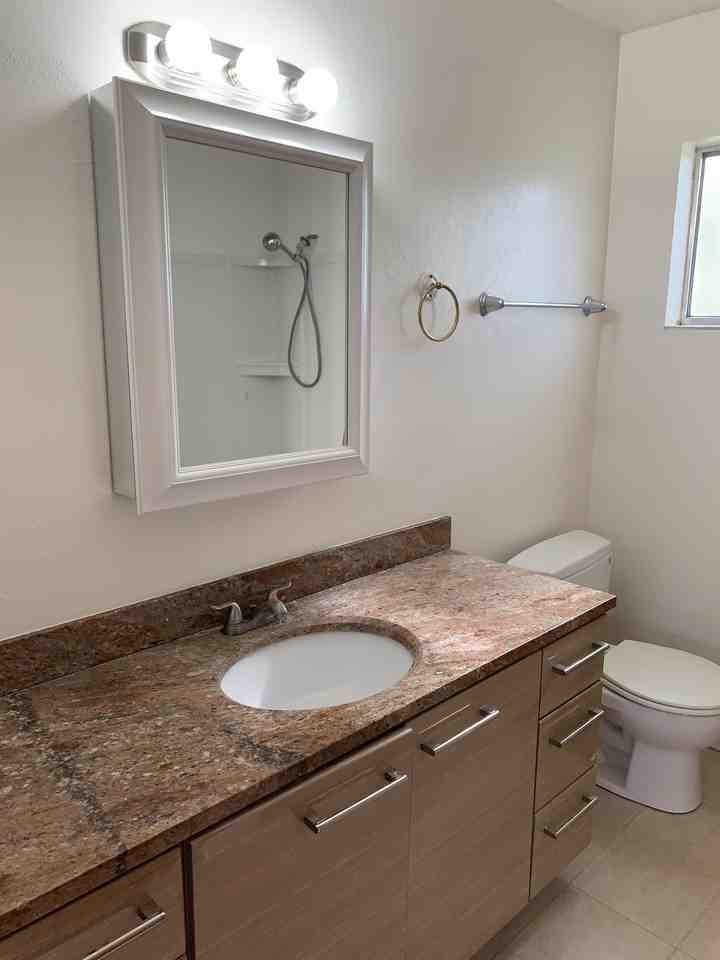 Francisco Apartments - Photo 3 of 43