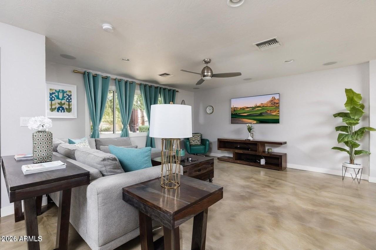 5225 N 83rd Pl - Photo 3 of 24