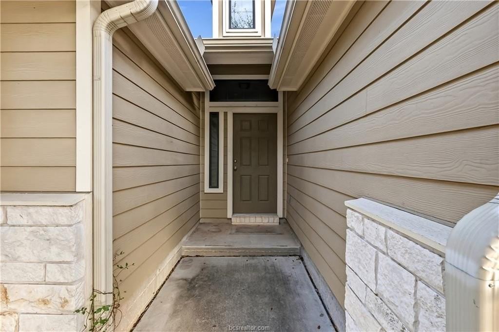 2067 Mountain Wind Loop - Photo 3 of 27