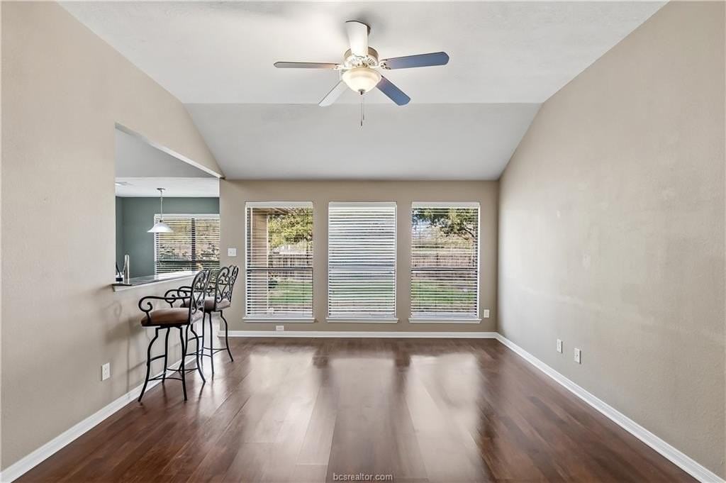 2067 Mountain Wind Loop - Photo 5 of 27