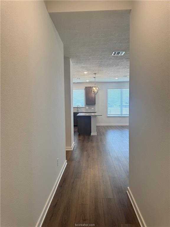 6443 Raleigh Loop - Photo 5 of 18