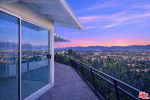 featured image of 3641 Sunswept Dr