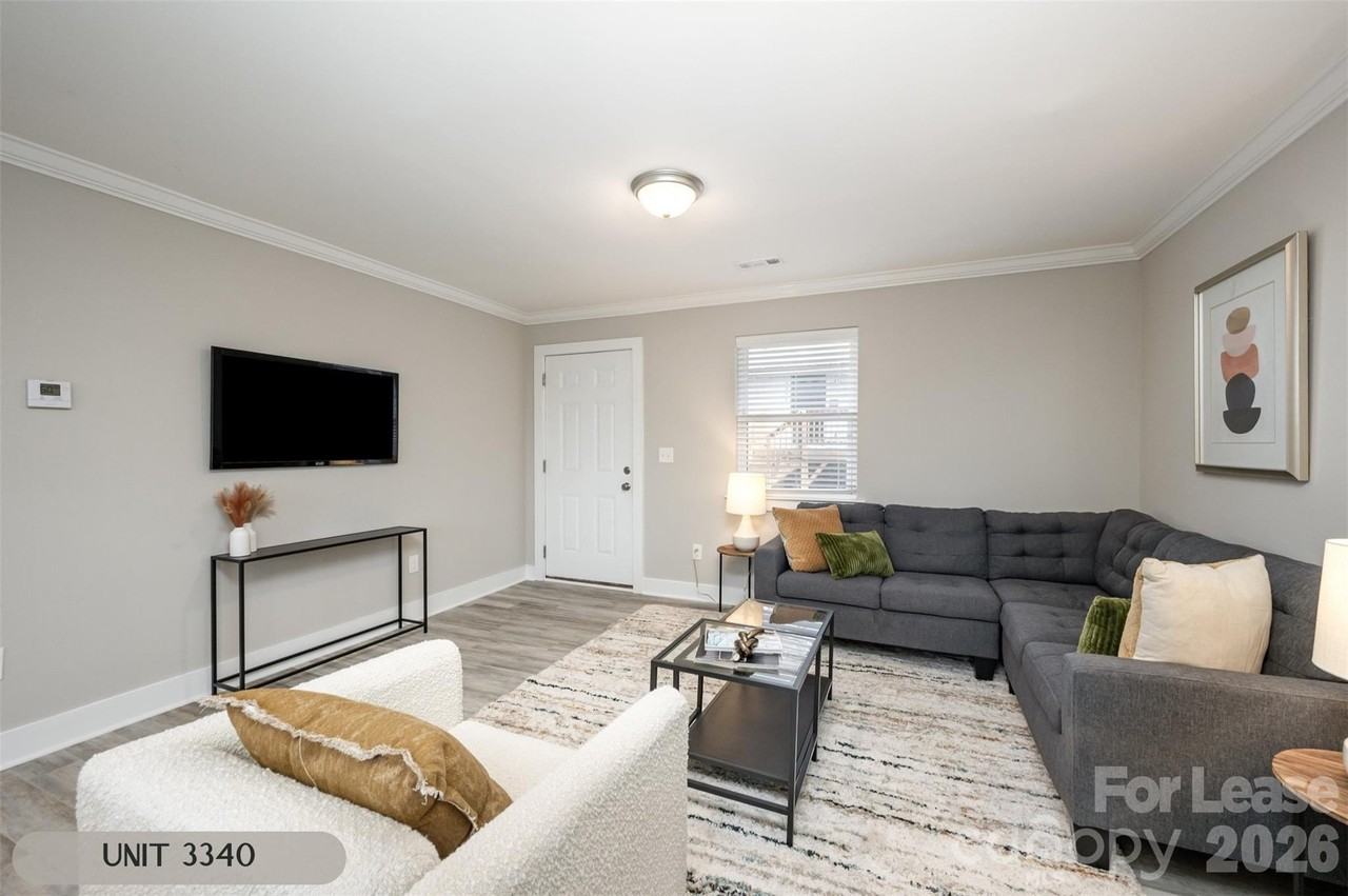 3340 Washburn Ave - Photo 5 of 27