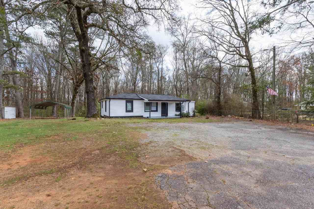 5326 Heardsville Rd - Photo 7 of 20