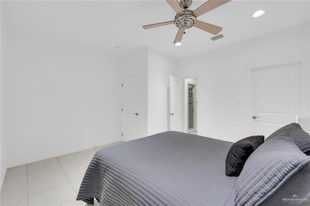 612 E Thornhill Ave - Photo 5 of 21