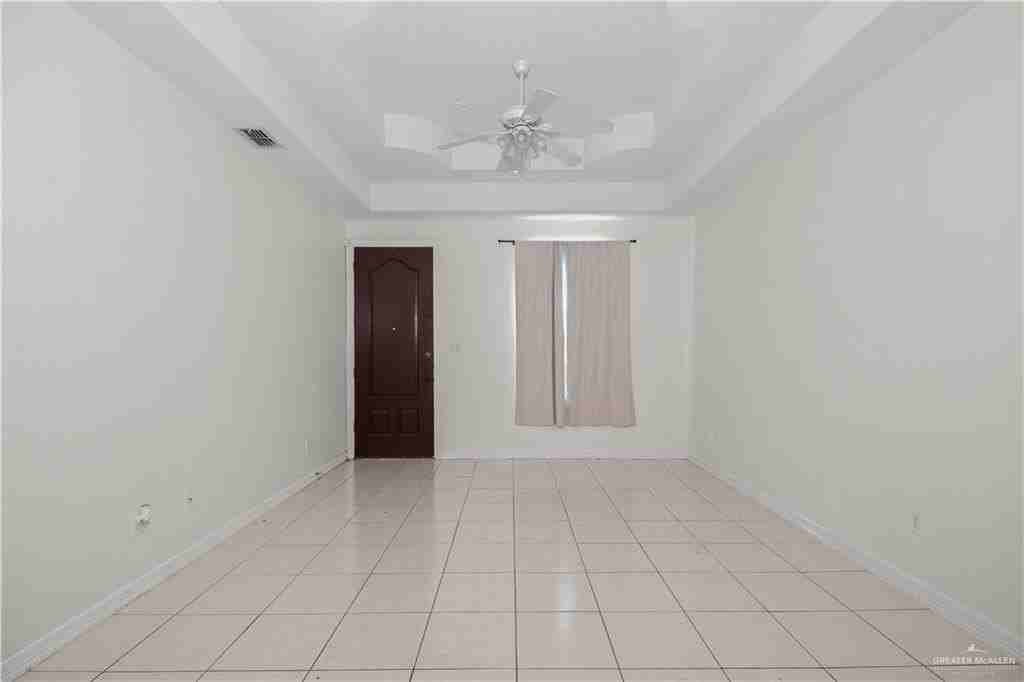 3036 Scotland Dr #2 - Photo 5 of 14