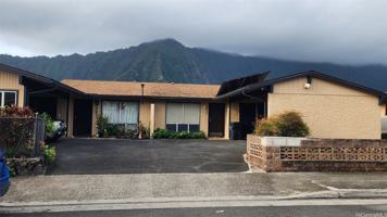 featured image of 41-585 Inoaole St