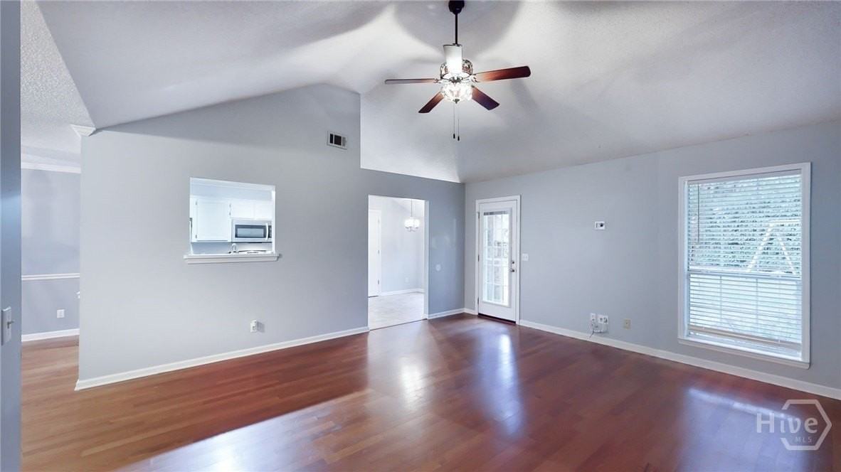 22 Barnacle Ct - Photo 3 of 25