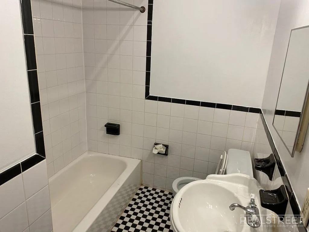 438 Union St #1 - Photo 7 of 7