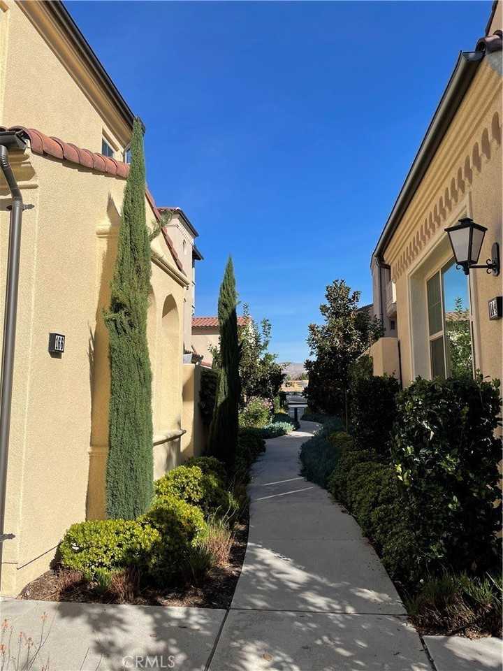 164 Tubeflower - Photo 3 of 5