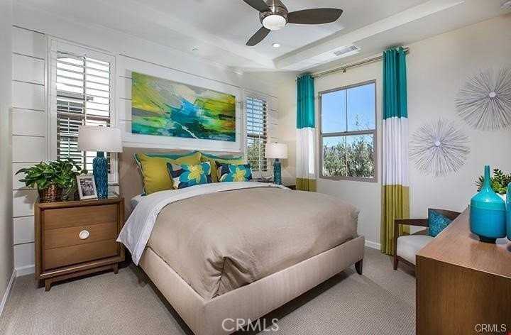 141 Damsel - Photo 6 of 20