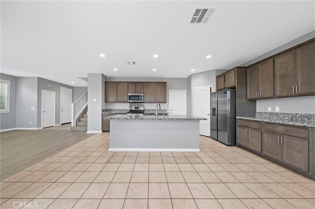 4806 S Apricot Way - Photo 7 of 22