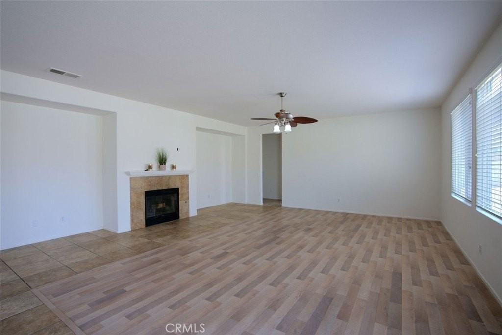 12384 Ganesta Ct - Photo 7 of 19