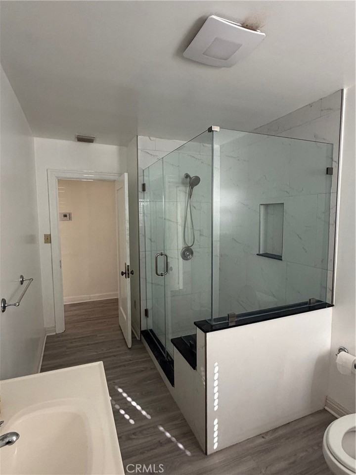 5829 Oak Ave - Photo 2 of 8