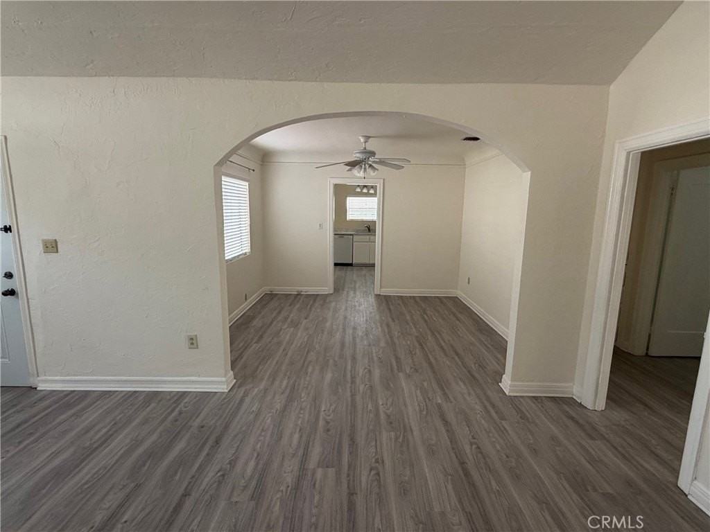 5829 Oak Ave - Photo 4 of 8