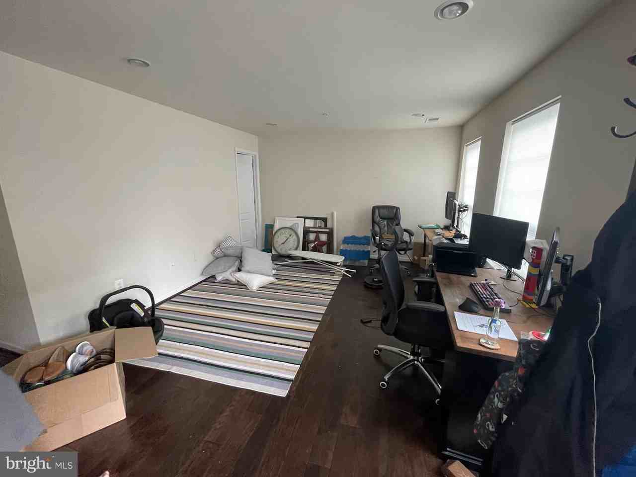 7563 Crowley St - Photo 2 of 15