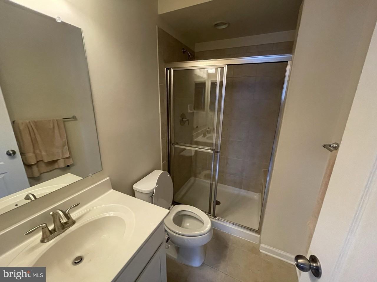 7563 Crowley St - Photo 3 of 15